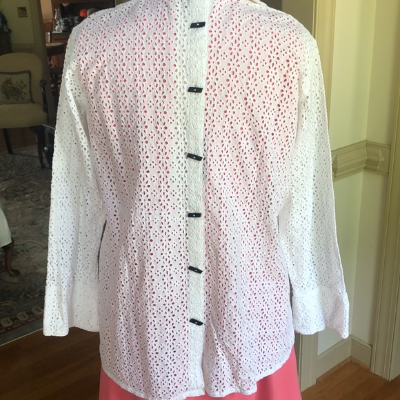 White Eyelet oversized over blouse/ jacket One Size - Picture 4 of 10
